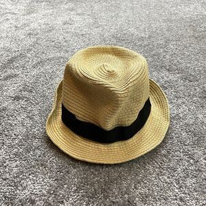 Urban Boundaries Fedora Sun Hat womens One Size Yellow Paper Black Band Adult